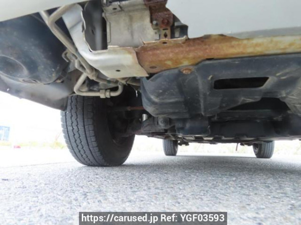 Used 2004 MT toyota hiace-van KDH205V Image[35]