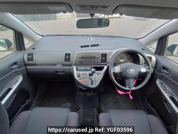 Used 2004 AT toyota wish ZNE10G Image[18]