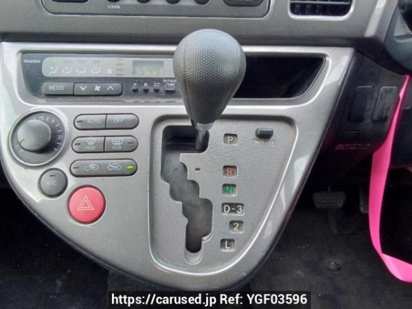 Used 2004 AT toyota wish ZNE10G Image[26]