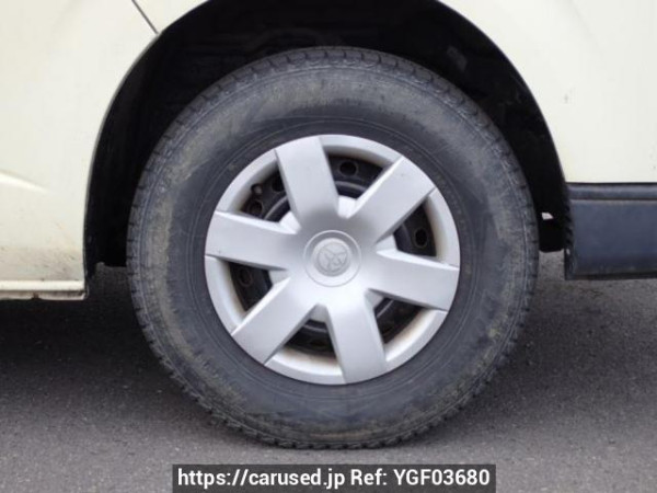 Used 2005 AT toyota regiusace-van KDH205V Image[28]
