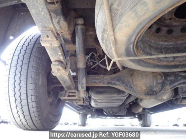 Used 2005 AT toyota regiusace-van KDH205V Image[34]