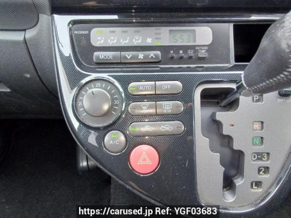 Used 2003 AT toyota wish ZNE10G Image[25]