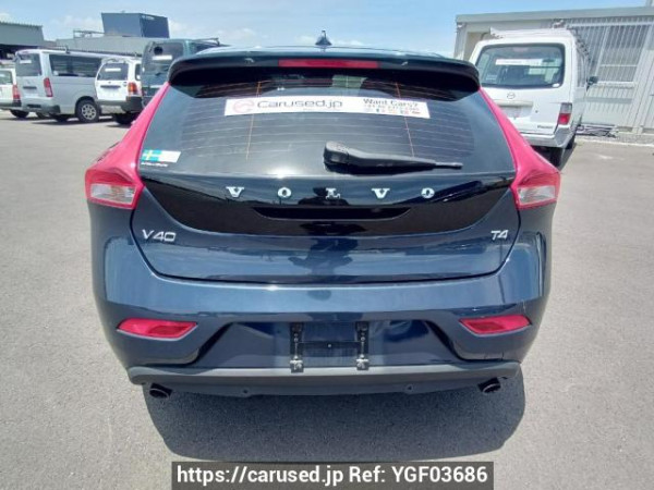 Used 2015 AT volvo v40 MB4164T Image[5]