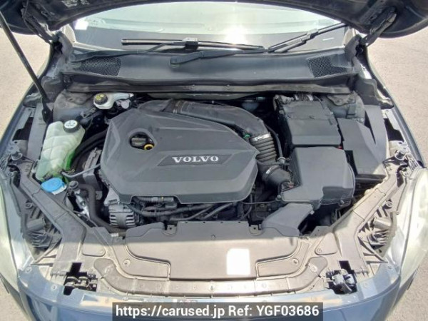 Used 2015 AT volvo v40 MB4164T Image[9]