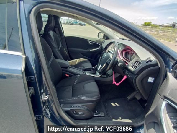 Used 2015 AT volvo v40 MB4164T Image[12]