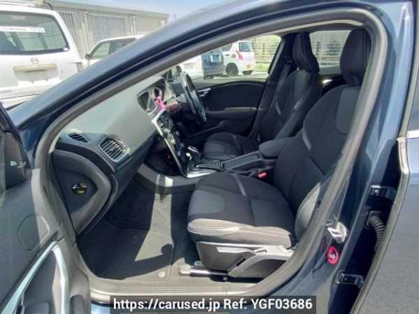 Used 2015 AT volvo v40 MB4164T Image[13]