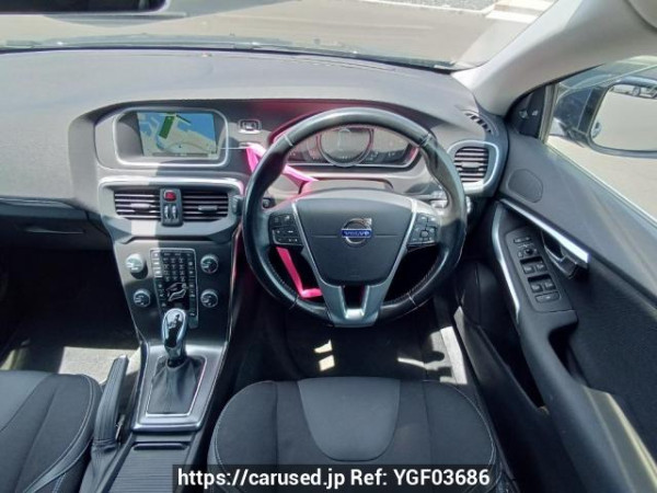 Used 2015 AT volvo v40 MB4164T Image[18]