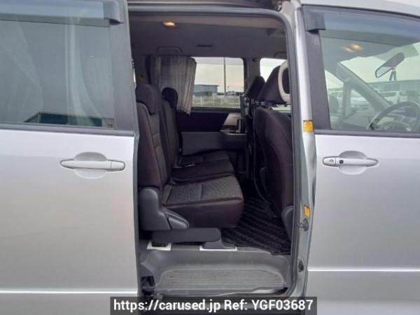 Used 2009 AT toyota noah ZRR75W Image[15]