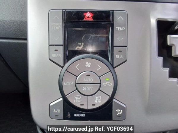 Used 2009 AT toyota noah ZRR70W Image[25]