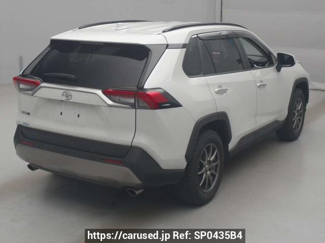 Buy Used 2024 Toyota RAV4 MXAA54 (SP0435B4) - Carused.jp