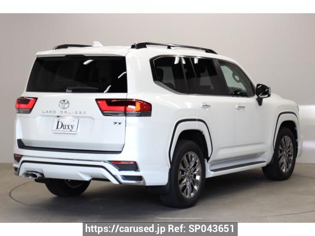 Buy Used 2025 Toyota Land Cruiser VJA300W (SP043651) - Carused.jp