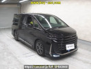 Toyota Vellfire TAHA40W
