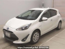 Toyota Aqua NHP10