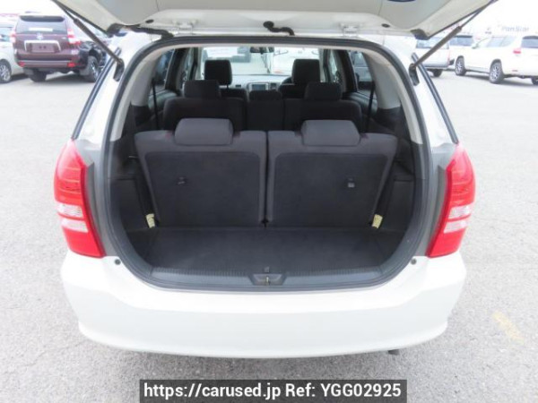 Used 2005 AT toyota wish ZNE10G Image[8]