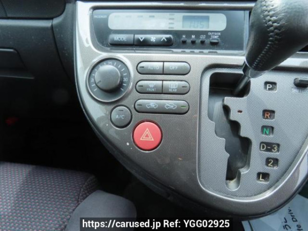 Used 2005 AT toyota wish ZNE10G Image[27]