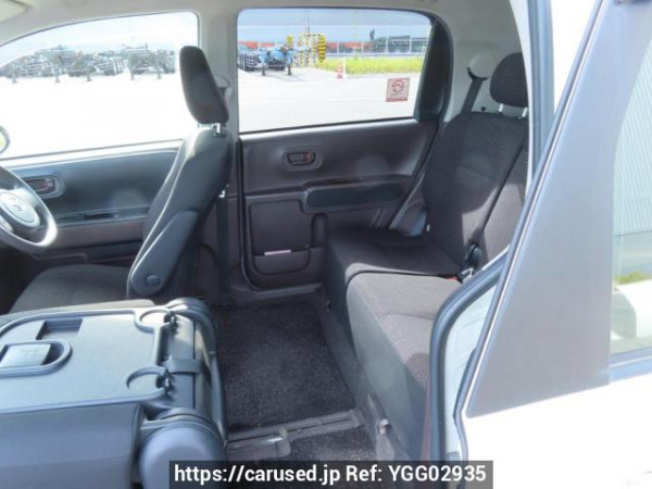 Used 2013 AT toyota spade NCP141 Image[18]