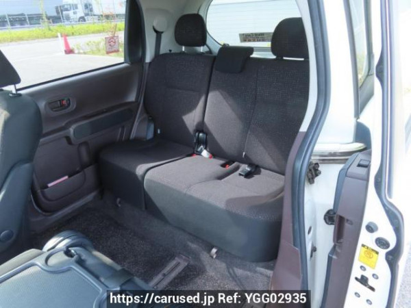 Used 2013 AT toyota spade NCP141 Image[19]