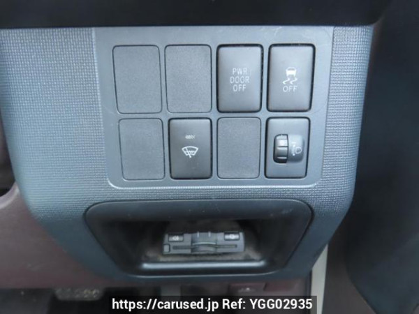 Used 2013 AT toyota spade NCP141 Image[31]