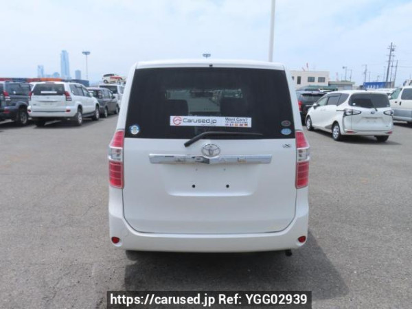 Used 2009 AT toyota noah ZRR70G Image[5]