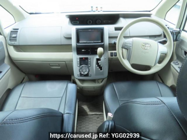 Used 2009 AT toyota noah ZRR70G Image[25]