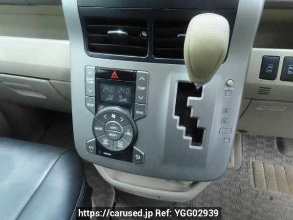 Used 2009 AT toyota noah ZRR70G Image[29]