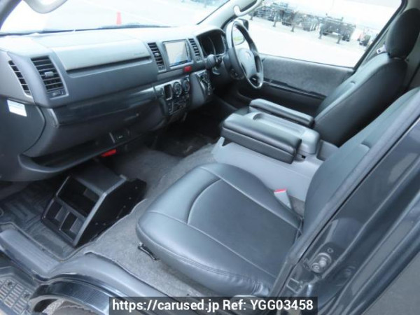 Used 2006 AT toyota regiusace-van KDH205V Image[14]