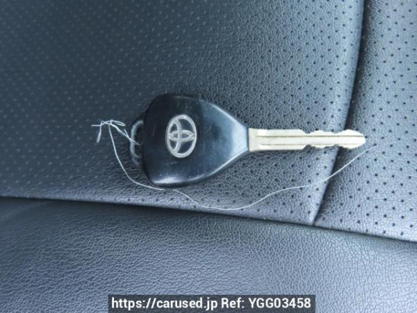 Used 2006 AT toyota regiusace-van KDH205V Image[32]