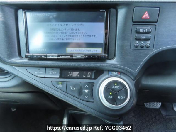 Used 2017 AT toyota aqua NHP10 Image[26]