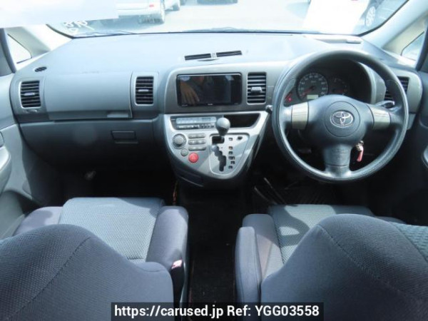 Used 2004 AT toyota wish ZNE10G Image[21]