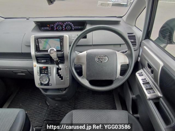 Used 2008 AT toyota noah ZRR75W Image[20]