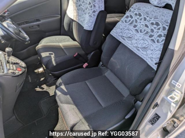 Used 2003 AT toyota wish ZNE10G Image[12]