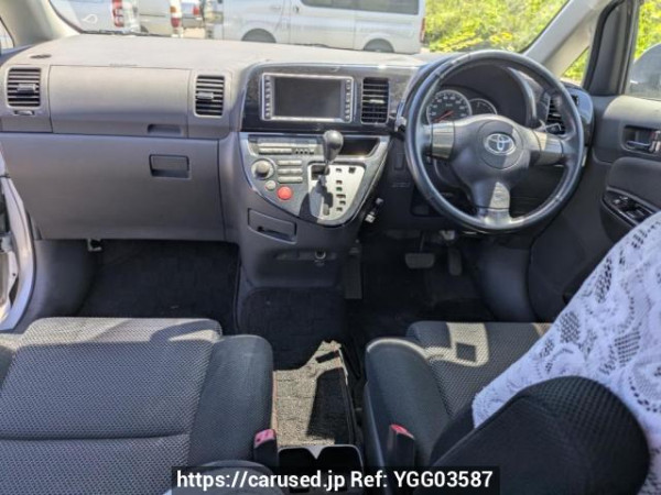 Used 2003 AT toyota wish ZNE10G Image[16]