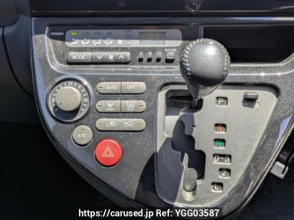 Used 2003 AT toyota wish ZNE10G Image[21]