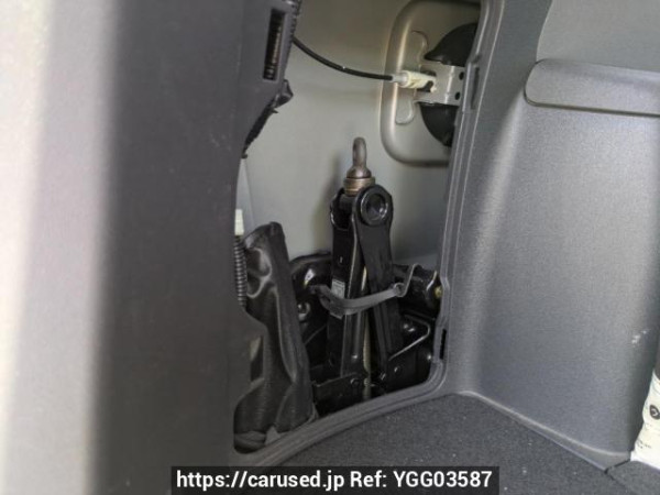 Used 2003 AT toyota wish ZNE10G Image[36]