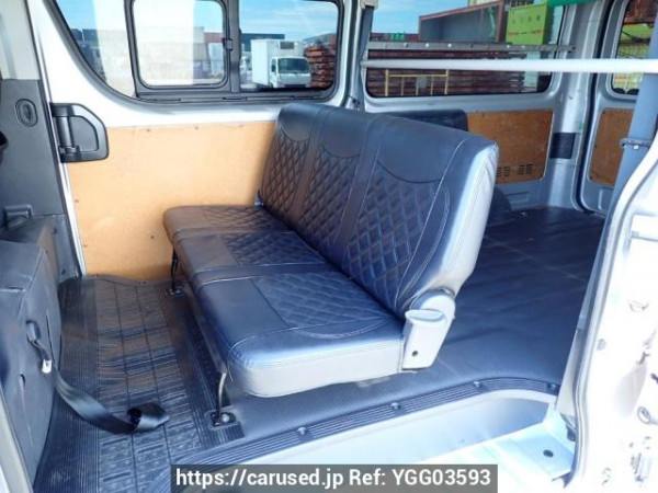 Used 2017 MT toyota hiace-van KDH201V Image[16]