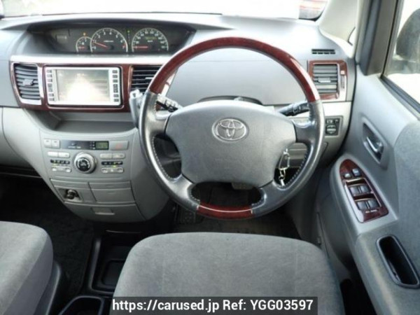 Used 2005 AT toyota noah AZR60G Image[19]