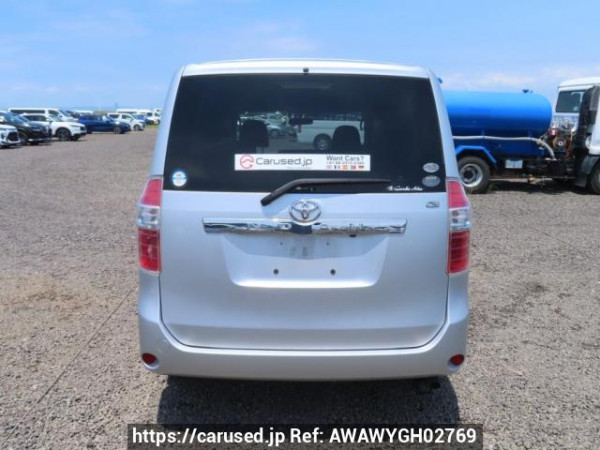 Used 2008 AT toyota noah ZRR70G Image[5]