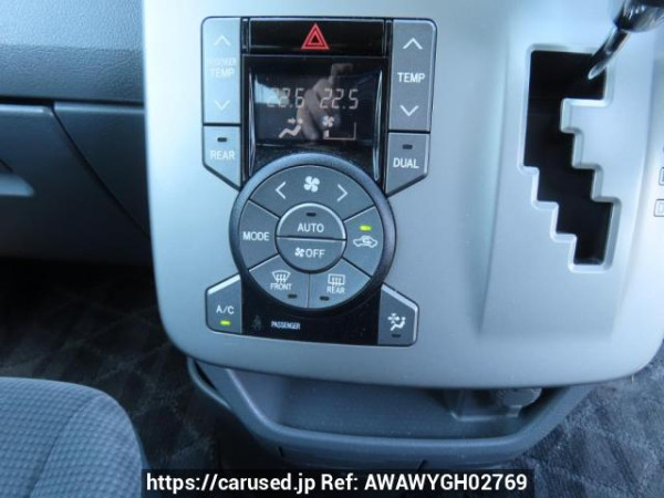 Used 2008 AT toyota noah ZRR70G Image[22]