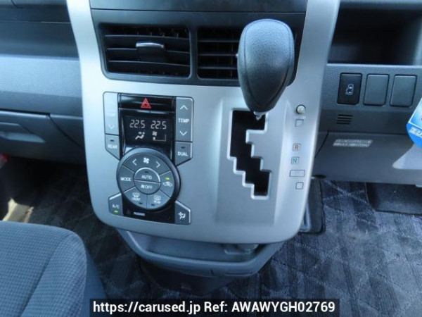 Used 2008 AT toyota noah ZRR70G Image[23]