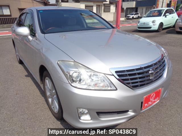 2009 Toyota Crown GRS200