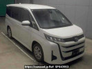 Toyota Noah MZRA90W