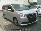Toyota Noah ZRR80G