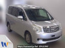 Used 2013 AT toyota noah ZRR75G Image[0]