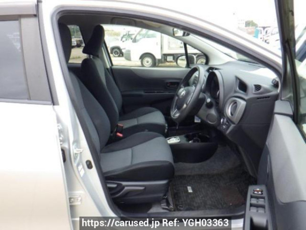 Used 2013 AT toyota vitz KSP130 Image[11]