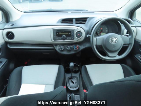 Used 2011 AT toyota vitz KSP130 Image[18]