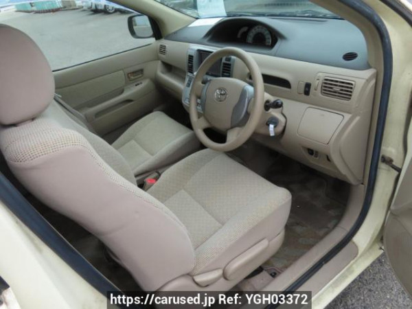 Used 2003 AT toyota raum NCZ20 Image[12]