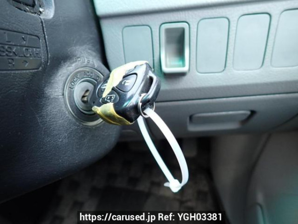 Used 2006 AT toyota noah AZR60G Image[26]