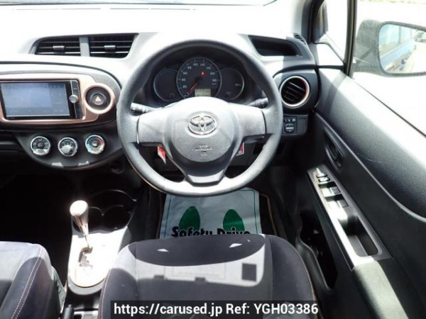 Used 2013 AT toyota vitz KSP130 Image[19]