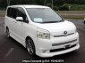 Used 2010 AT toyota voxy ZRR70W Image[0]