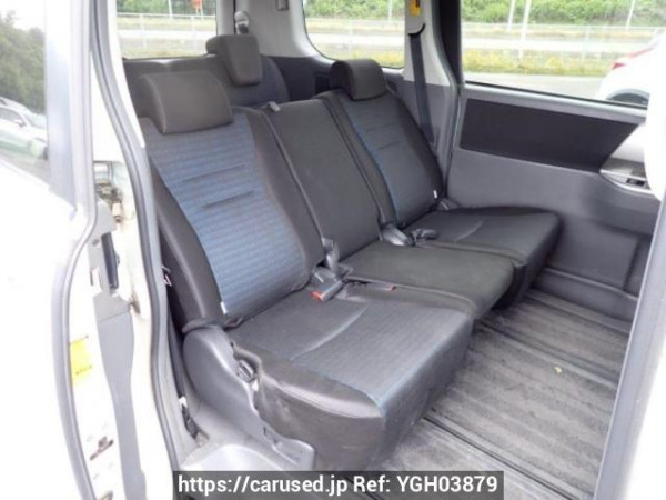 Used 2010 AT toyota voxy ZRR70W Image[13]